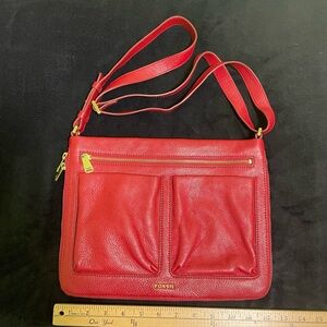 Red Fossil Piper Pebbled Leather Crossbody Bag
